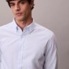 Klassisches Oxford-Hemd aus Cotton Stretch mit Streifen und Button-Down-Kragen Klassisches Oxford-Hemd aus Cotton Stretch mit Streifen und Button-Down-Kragen