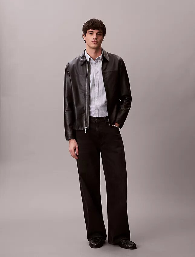 Klassisches Oxford-Hemd aus Cotton Stretch mit Streifen und Button-Down-Kragen Klassisches Oxford-Hemd aus Cotton Stretch mit Streifen und Button-Down-Kragen