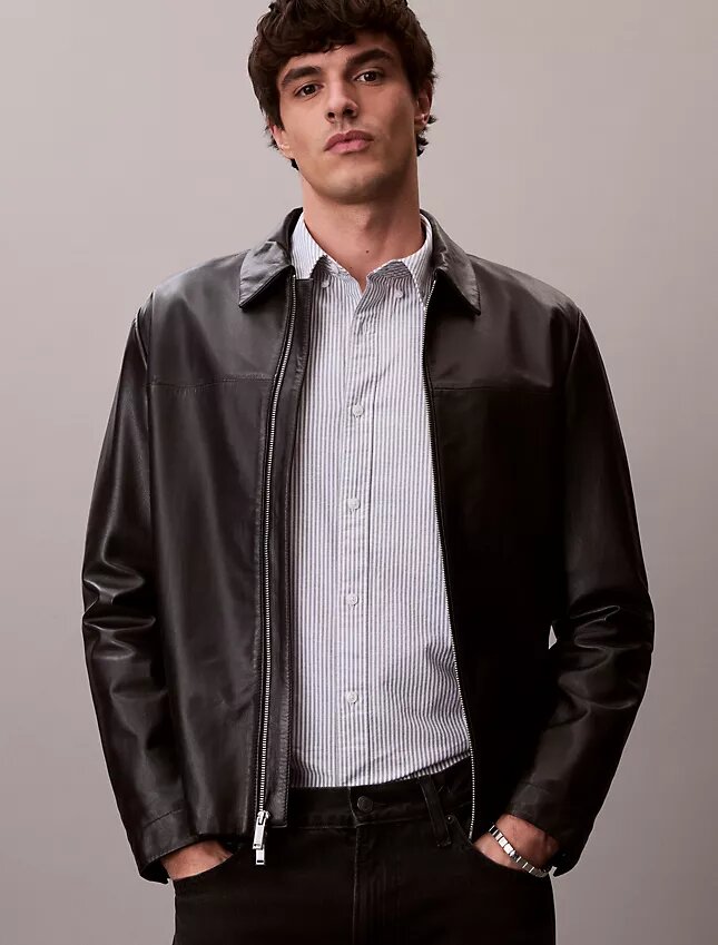Klassisches Oxford-Hemd aus Cotton Stretch mit Streifen und Button-Down-Kragen Klassisches Oxford-Hemd aus Cotton Stretch mit Streifen und Button-Down-Kragen