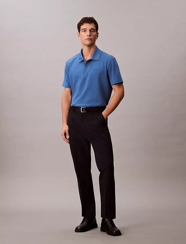 Klassisches Polohemd aus Baumwollmischgewebe Klassisches Polohemd aus Baumwollmischgewebe