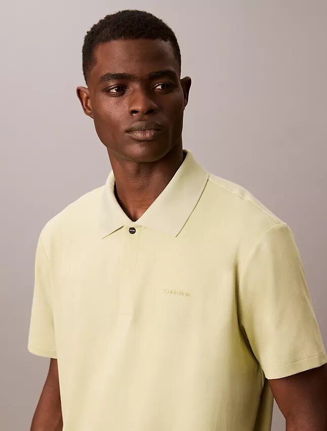 Klassisches Polohemd aus Baumwollmischgewebe Klassisches Polohemd aus Baumwollmischgewebe