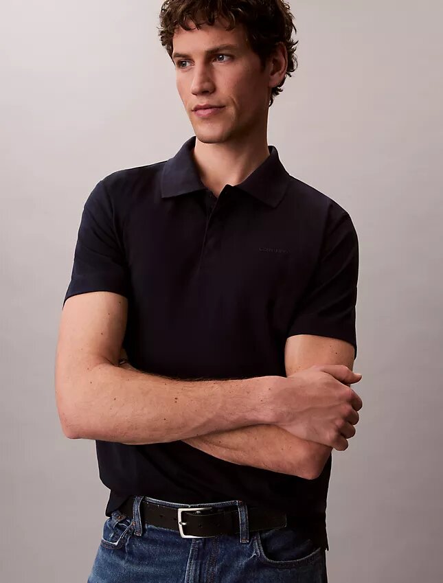 Klassisches Polohemd aus Baumwollmischgewebe Klassisches Polohemd aus Baumwollmischgewebe
