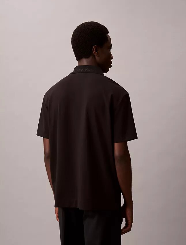 Klassisches Polohemd aus Baumwollmischgewebe Klassisches Polohemd aus Baumwollmischgewebe