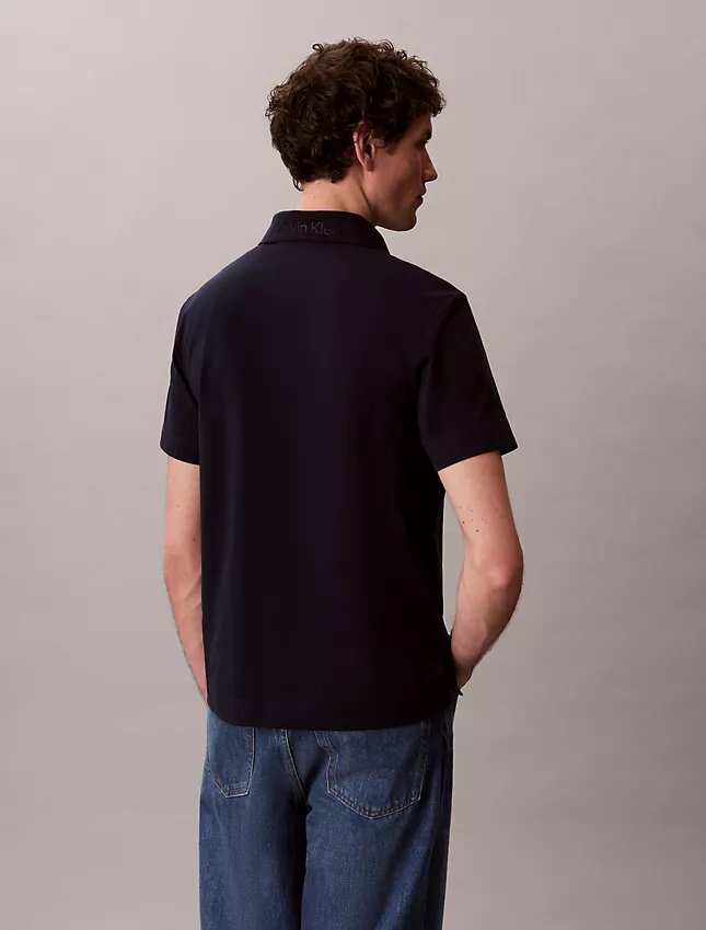 Klassisches Polohemd aus Baumwollmischgewebe Klassisches Polohemd aus Baumwollmischgewebe