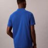 Klassisches Polohemd aus Baumwollpiqué Klassisches Polohemd aus Baumwollpiqué