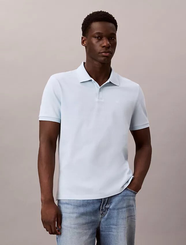 Klassisches Polohemd aus Baumwollpiqué Klassisches Polohemd aus Baumwollpiqué