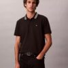 Klassisches Polohemd mit Monogram und Piqué-Einsätzen Klassisches Polohemd mit Monogram und Piqué-Einsätzen