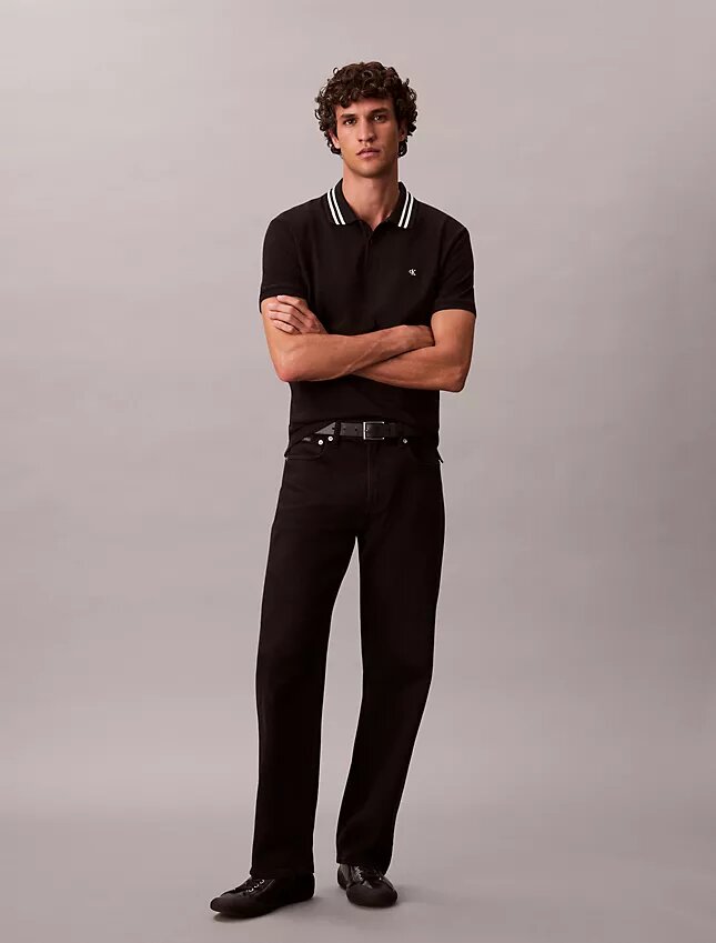 Klassisches Polohemd mit Monogram und Piqué-Einsätzen Klassisches Polohemd mit Monogram und Piqué-Einsätzen