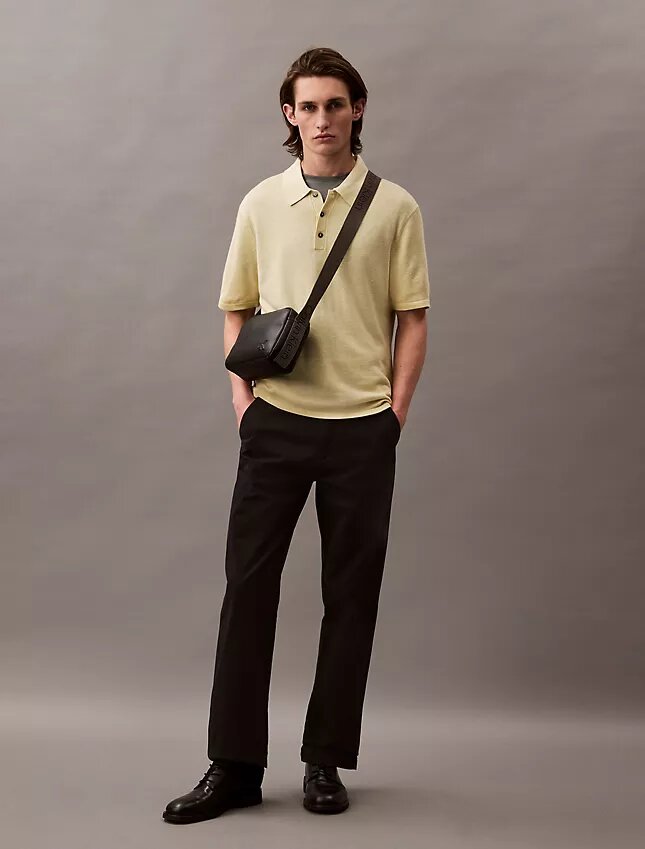 Klassisches Sweater-Poloshirt aus Leinenmischung Klassisches Sweater-Poloshirt aus Leinenmischung