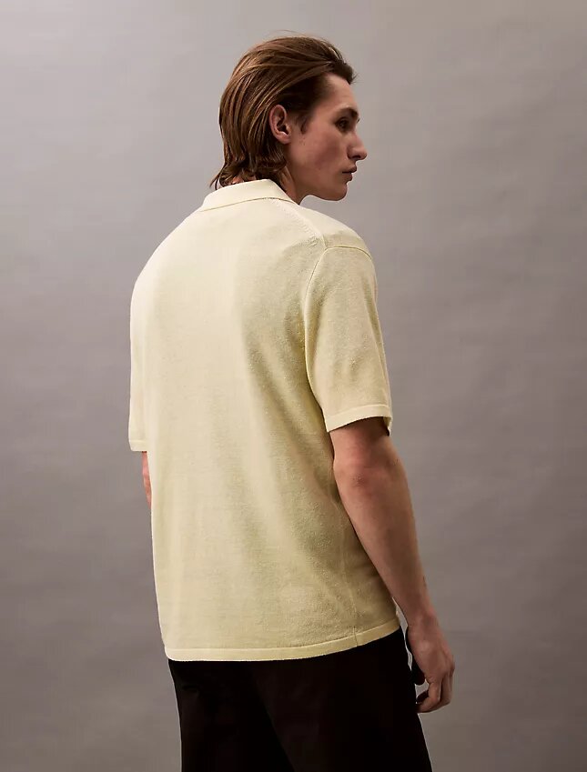 Klassisches Sweater-Poloshirt aus Leinenmischung Klassisches Sweater-Poloshirt aus Leinenmischung