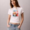 Klassisches T-Shirt mit Blumengrafik Klassisches T-Shirt mit Blumengrafik