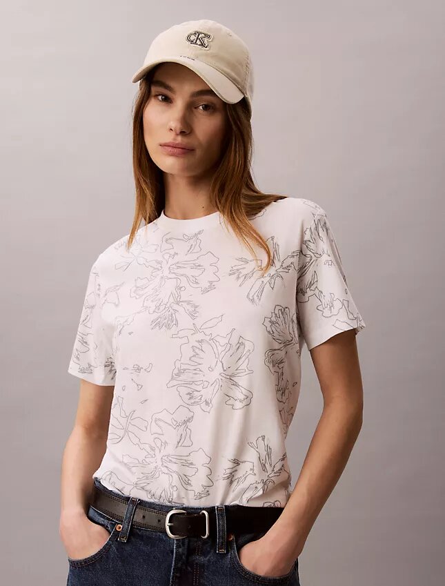 Klassisches T-Shirt mit Blumenprint Klassisches T-Shirt mit Blumenprint