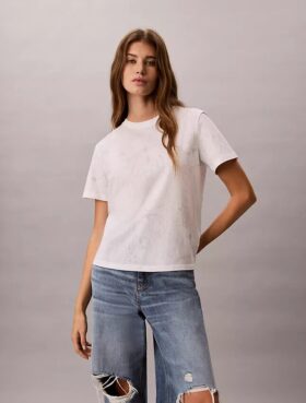 Klassisches T-Shirt mit Blumenprint
