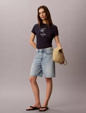 Klassisches T-Shirt mit Blumenprint