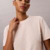 Klassisches T-Shirt mit Blumenprint Klassisches T-Shirt mit Blumenprint