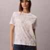 Klassisches T-Shirt mit Blumenprint Klassisches T-Shirt mit Blumenprint