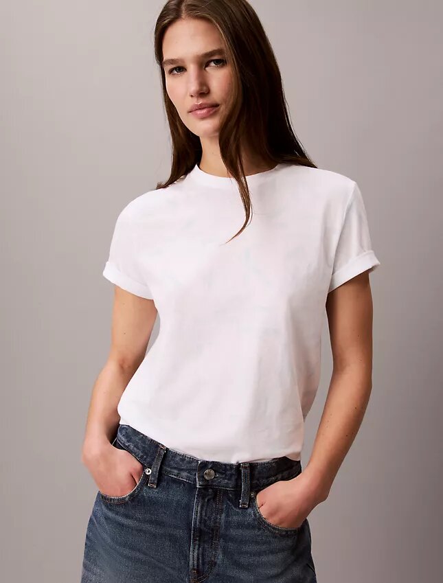 Klassisches T-Shirt mit durchgängigem, verblasstem Monogram Klassisches T-Shirt mit durchgängigem, verblasstem Monogram