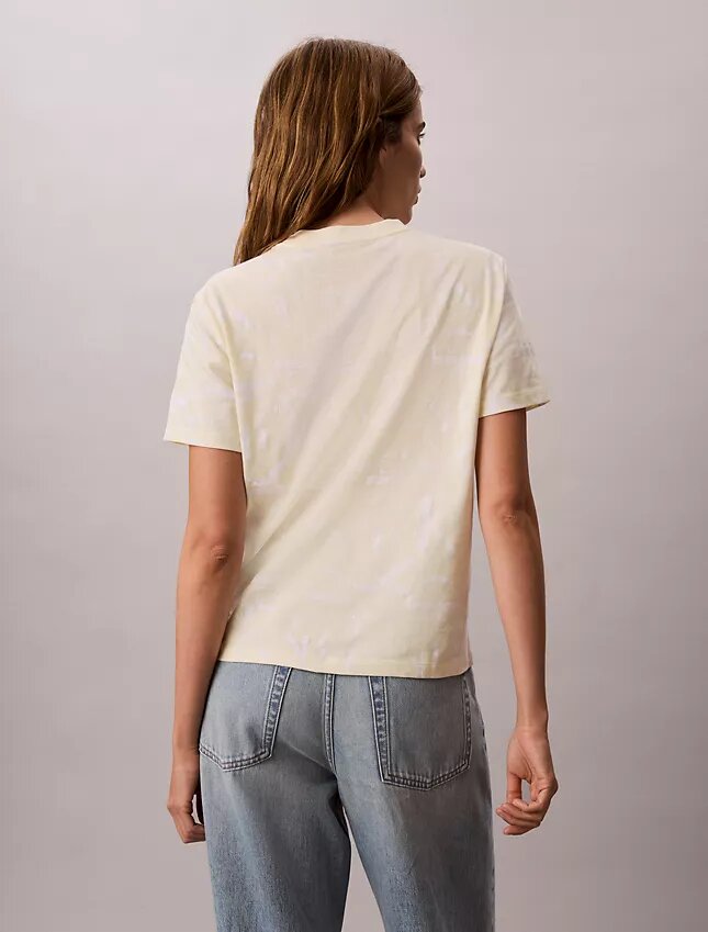 Klassisches T-Shirt mit durchgängigem, verblasstem Monogram Klassisches T-Shirt mit durchgängigem, verblasstem Monogram