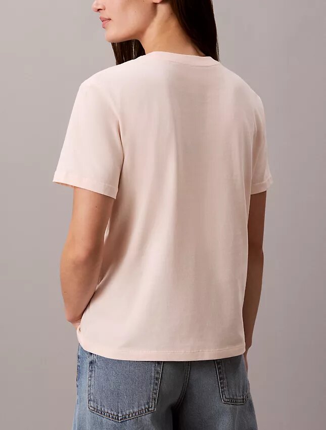 Klassisches T-Shirt mit Filz-Logo-Grafik Klassisches T-Shirt mit Filz-Logo-Grafik