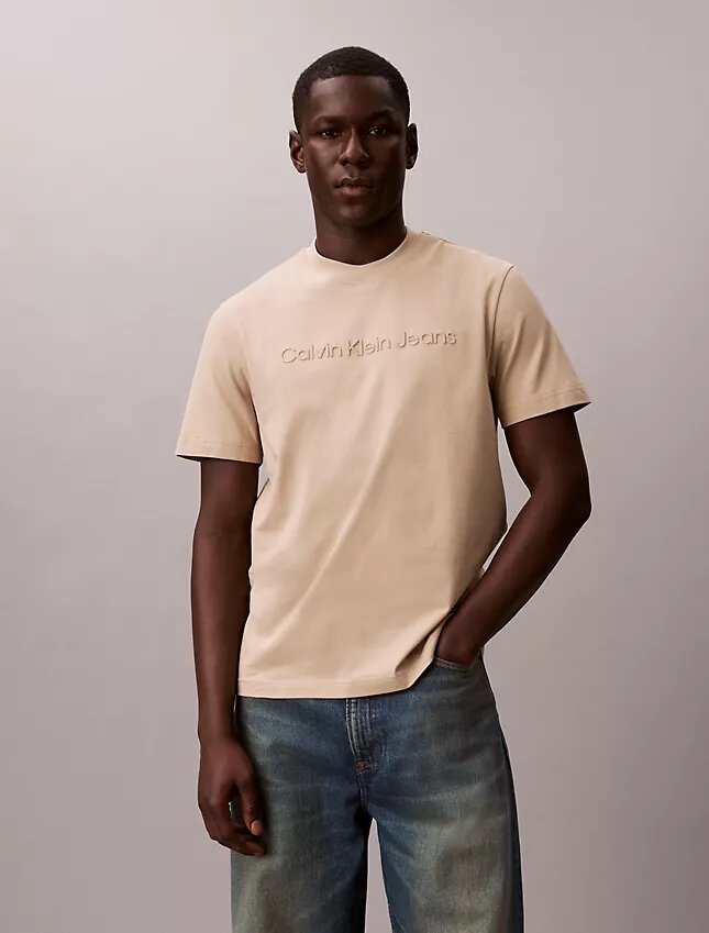 Klassisches T-Shirt mit geprägtem Logo Klassisches T-Shirt mit geprägtem Logo