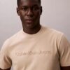 Klassisches T-Shirt mit geprägtem Logo Klassisches T-Shirt mit geprägtem Logo