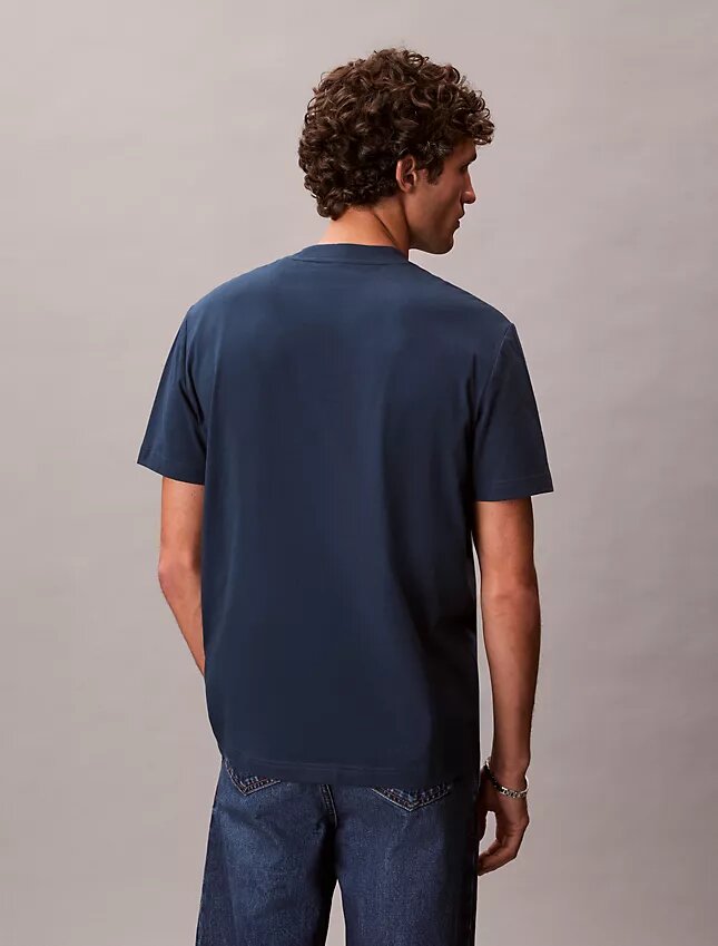 Klassisches T-Shirt mit geprägtem Logo Klassisches T-Shirt mit geprägtem Logo