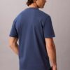Klassisches T-Shirt mit geprägtem Monogram Klassisches T-Shirt mit geprägtem Monogram