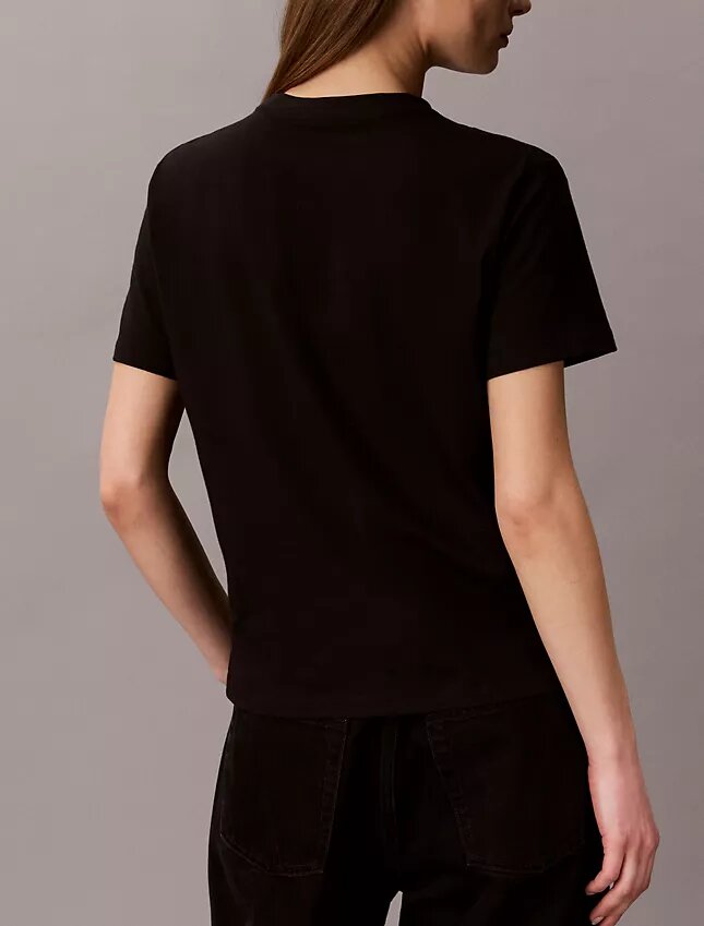 Klassisches T-Shirt mit Herz-Logo Klassisches T-Shirt mit Herz-Logo