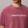Klassisches T-Shirt mit Logo-Grafik in Kleinbuchstaben