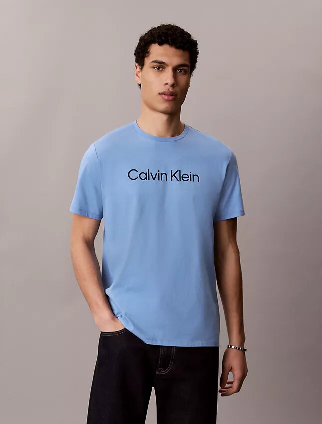 Klassisches T-Shirt mit Standard-Logo-Grafik Klassisches T-Shirt mit Standard-Logo-Grafik