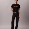 Klassisches T-Shirt mit Standard-Logo-Grafik Klassisches T-Shirt mit Standard-Logo-Grafik