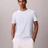 Klassisches T-Shirt mit Streifen Klassisches T-Shirt mit Streifen