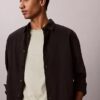 Klassisches T-Shirt mit Streifen Klassisches T-Shirt mit Streifen