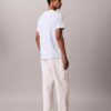 Klassisches T-Shirt mit Streifen Klassisches T-Shirt mit Streifen