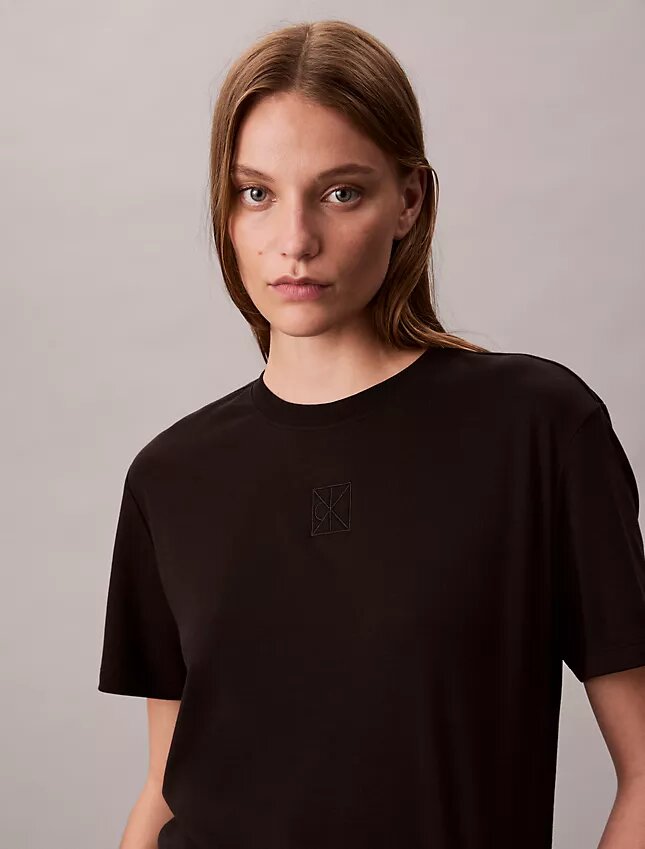 Klassisches T-Shirt mit Supima-Baumwoll-Emblem-Logo Klassisches T-Shirt mit Supima-Baumwoll-Emblem-Logo