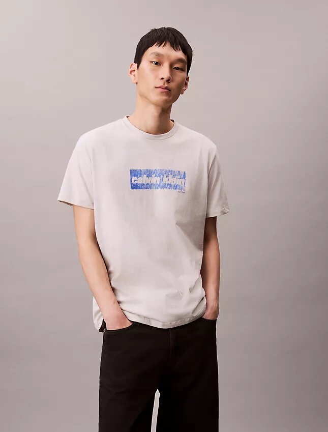 Klassisches T-Shirt mit verblasstem Logo Klassisches T-Shirt mit verblasstem Logo