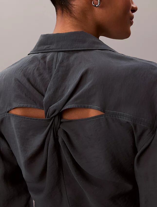 Klassisches Voile-Hemd mit Knopfleiste Klassisches Voile-Hemd mit Knopfleiste