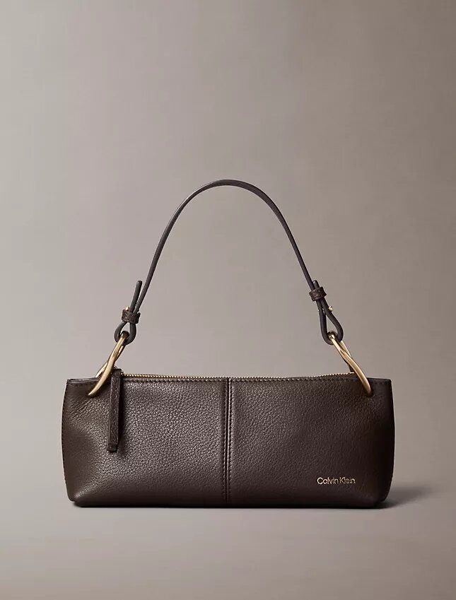 Kleine, lässige, wandelbare Ledertasche Kleine, lässige, wandelbare Ledertasche
