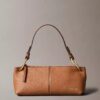 Kleine, lässige, wandelbare Ledertasche Kleine, lässige, wandelbare Ledertasche