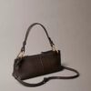 Kleine, lässige, wandelbare Ledertasche Kleine, lässige, wandelbare Ledertasche