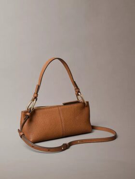 Kleine, lässige, wandelbare Ledertasche