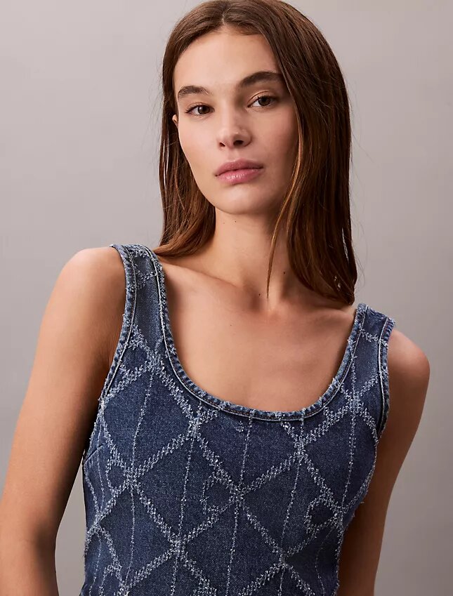 Kropptes Tanktop aus Denim mit durchgehendem Monogram Kropptes Tanktop aus Denim mit durchgehendem Monogram