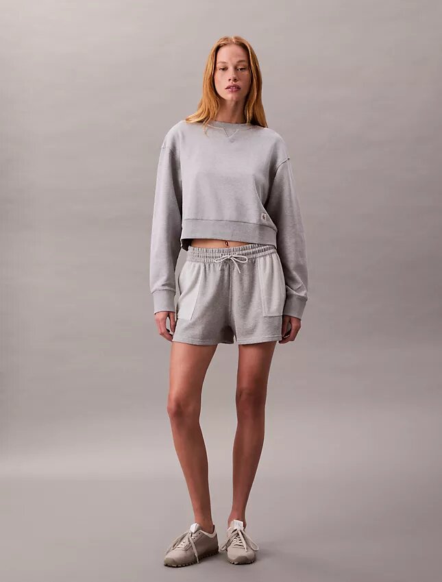 Kürzliches Sweatshirt aus French Terry in lockerer Passform Kürzliches Sweatshirt aus French Terry in lockerer Passform