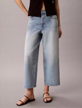 Kurze Jeans mit weitem Bein Kurze Jeans mit weitem Bein