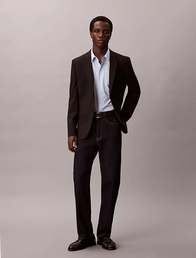 Kurzärmeliges Button-Down-Hemd aus Cotton Stretch mit Streifenmuster Kurzärmeliges Button-Down-Hemd aus Cotton Stretch mit Streifenmuster