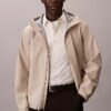 Kurzärmeliges Button-Down-Hemd aus Cotton Stretch mit Streifenmuster Kurzärmeliges Button-Down-Hemd aus Cotton Stretch mit Streifenmuster
