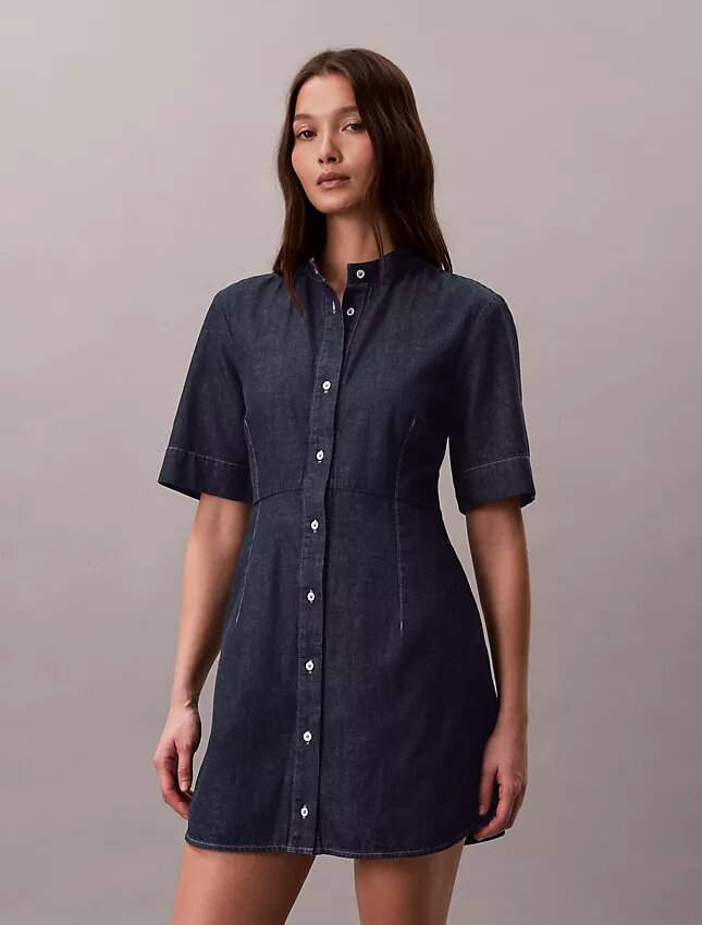 Kurzärmeliges Denim-Kleid Kurzärmeliges Denim-Kleid