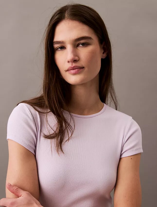 Kurzärmeliges T-Shirt aus Cotton Stretch-Rippstoff Kurzärmeliges T-Shirt aus Cotton Stretch-Rippstoff