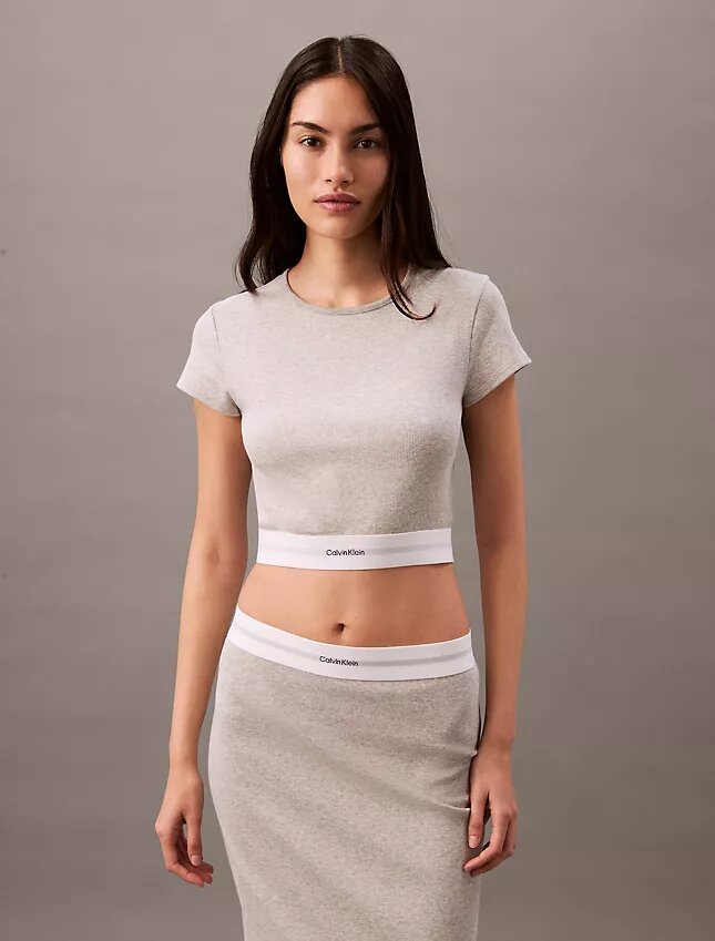 Kurzärmeliges T-Shirt aus Cotton Stretch-Rippstoff Kurzärmeliges T-Shirt aus Cotton Stretch-Rippstoff