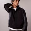 Leichte Nylon-Windjacke im Colorblock-Design Leichte Nylon-Windjacke im Colorblock-Design